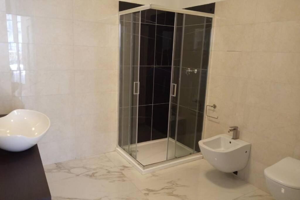 Entire Flat, Independent Entrance, 20 Mins To Bgy - Bergamo Milan Airport Apartment Nembro Exterior photo