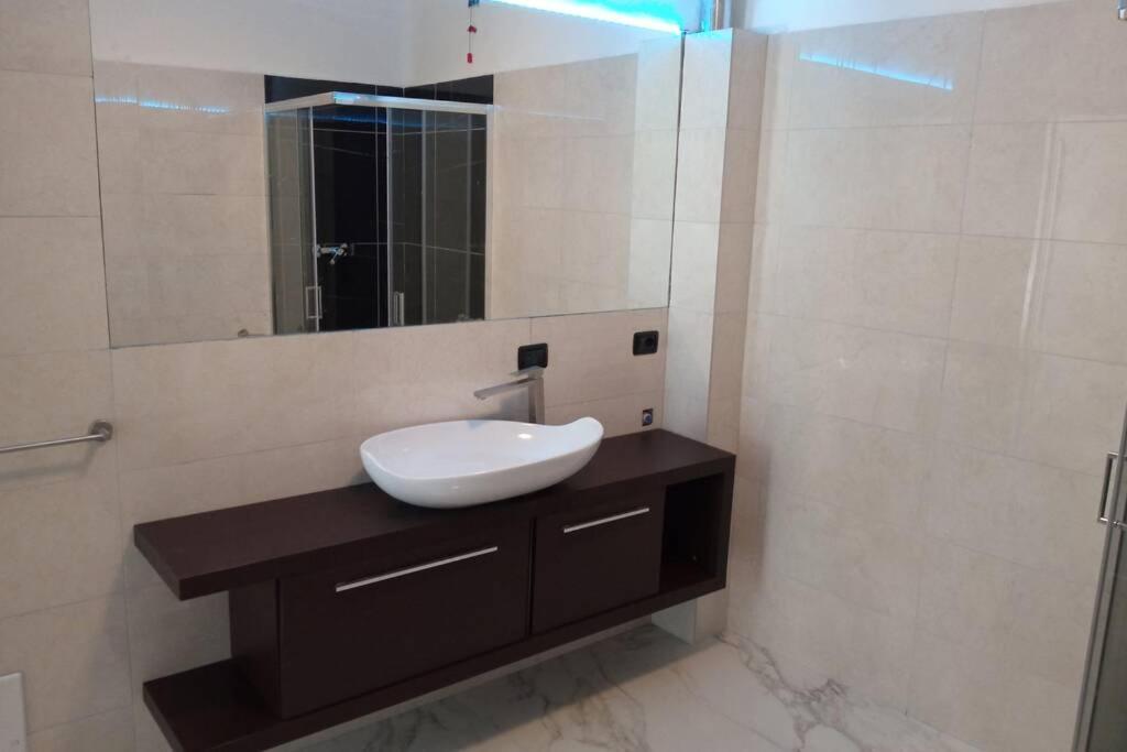 Entire Flat, Independent Entrance, 20 Mins To Bgy - Bergamo Milan Airport Apartment Nembro Exterior photo